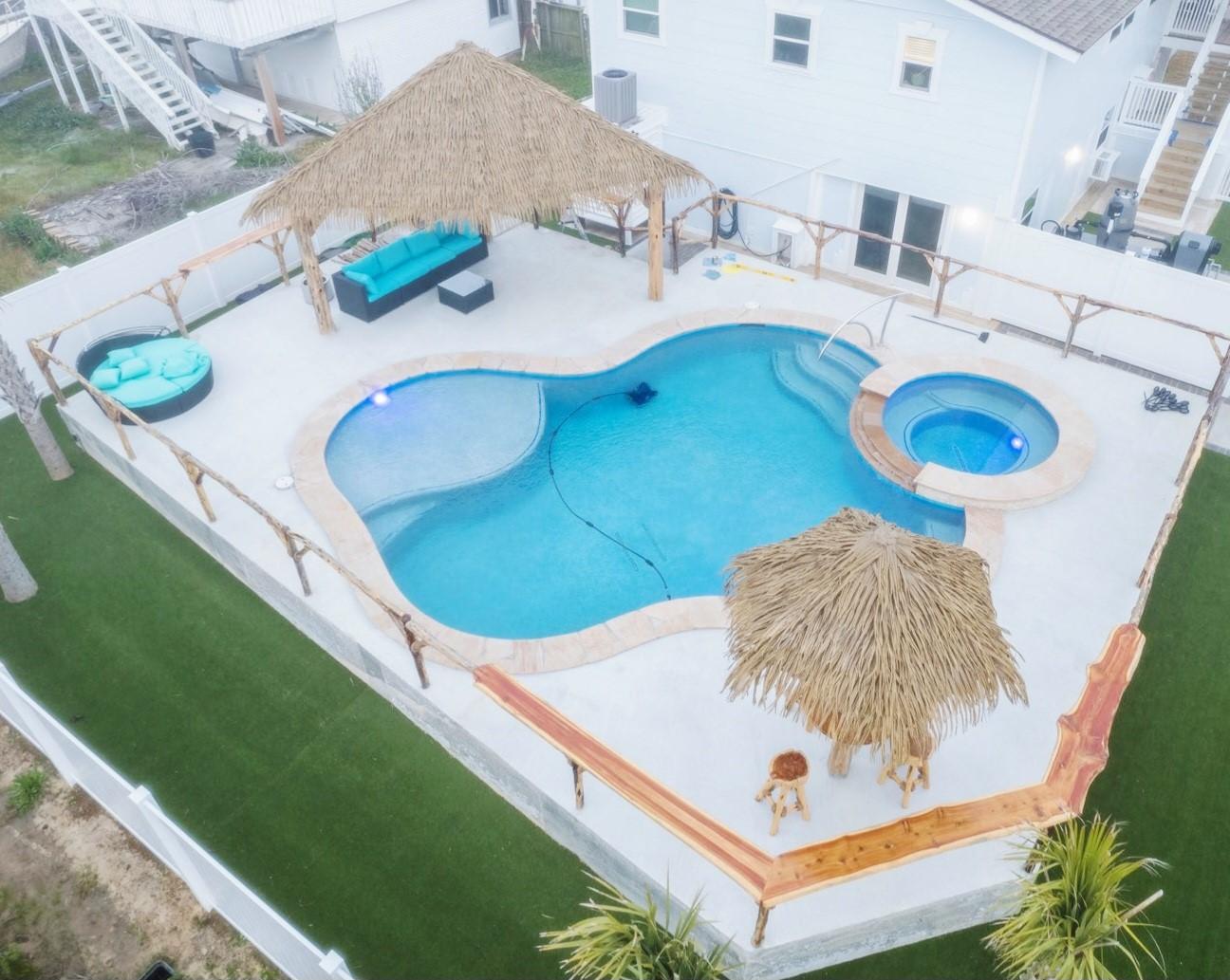 Image 4: Backyard