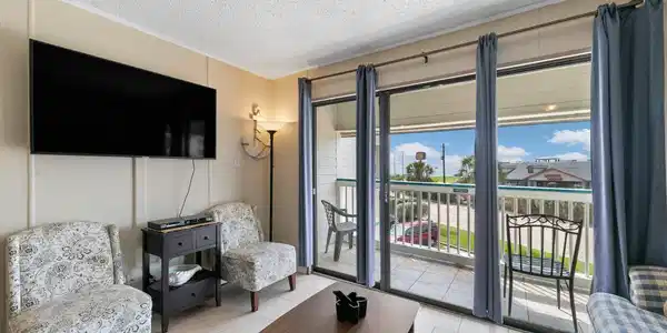 6102 Seawall Boulevard