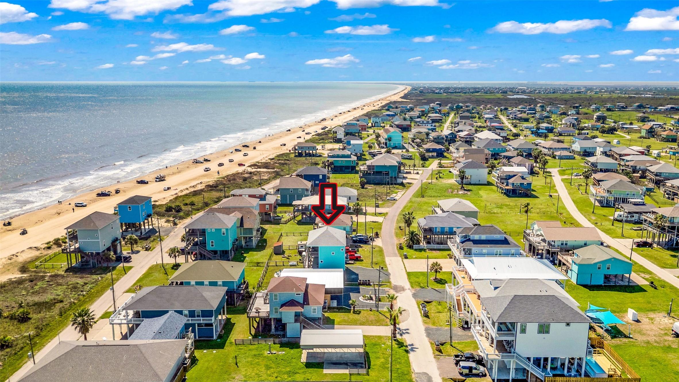 Image 2: Your perfect Crystal Beach getaway awaits, relax,
