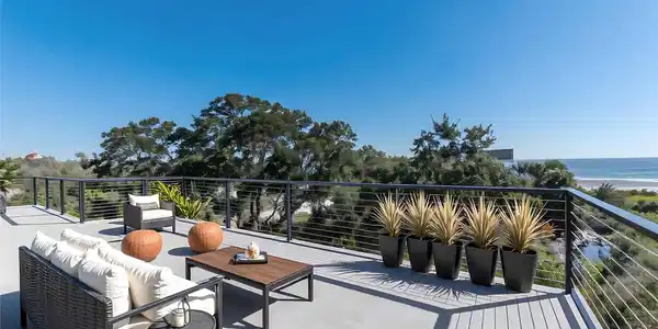 637 Bay Vista Drive