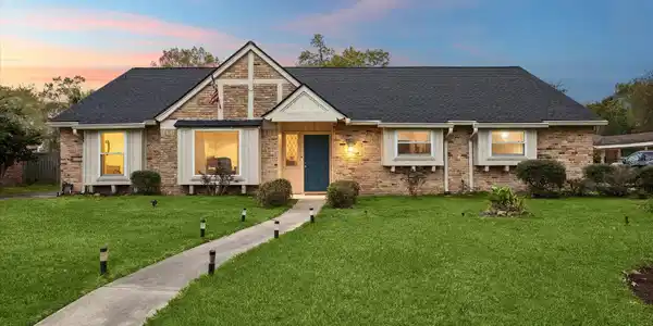 311 Forest Lake Drive