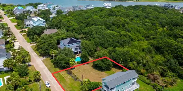Image 3: Red lines are approximate.