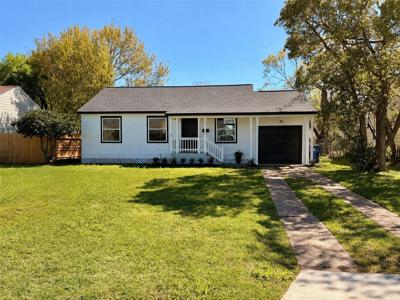 1203 17th Ave N