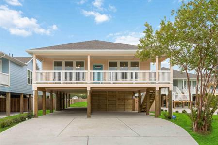 281 Bay Oaks Drive