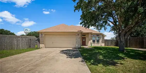 105 Belle Court