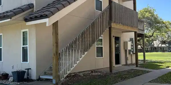 221 Marion Drive
