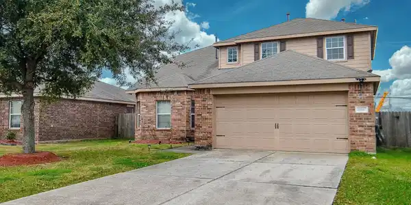 858 Driftwood Lane