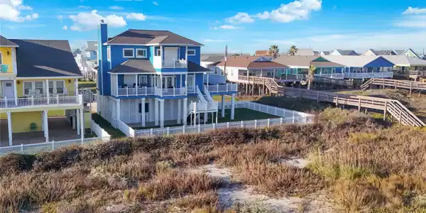 115A Mar Vista Court
