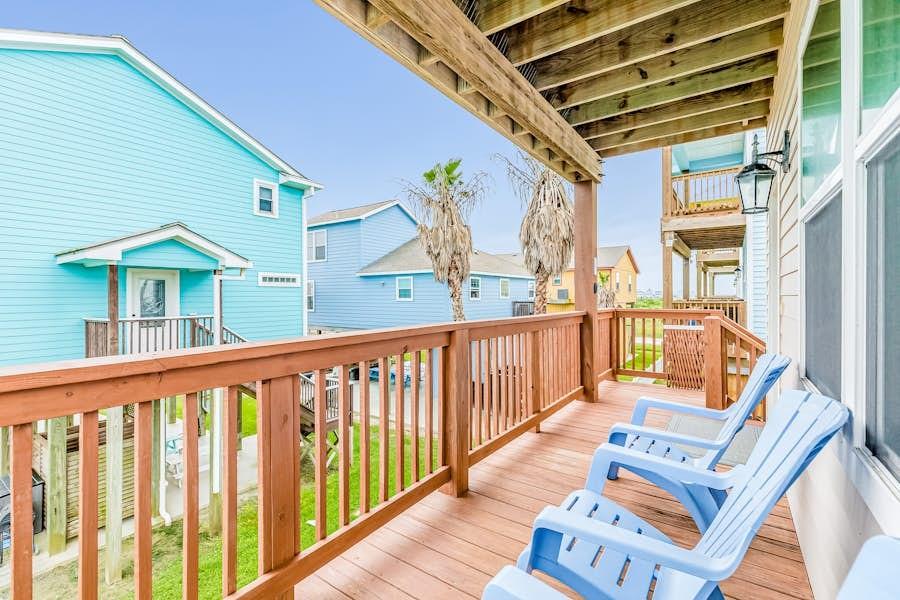 Image 2: One of 4 balconies