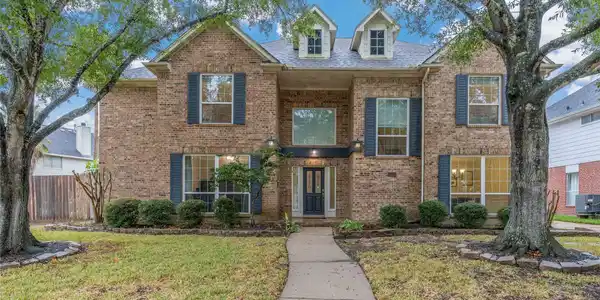 2509 Lakeside Drive