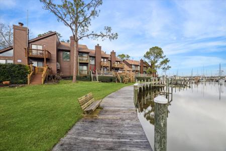 2320 Crows Nest Drive