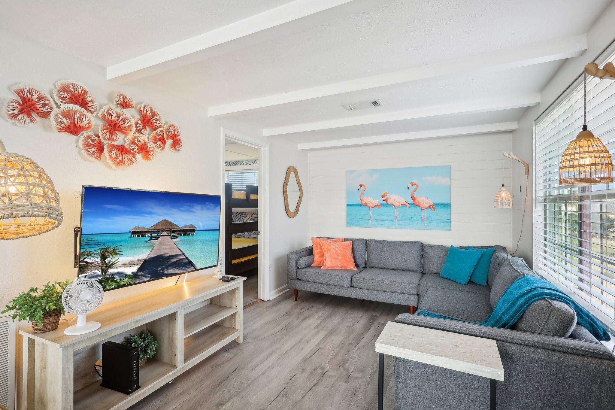 Image 3: Living room - Very well maintained home