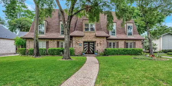 1031 Villa Court Drive