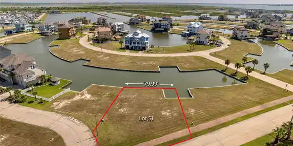 Image 2: *Outline is reference only. Actual property lines