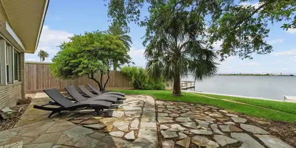 18 S Shore Drive