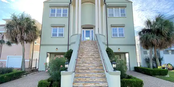 919 Long Reach Drive