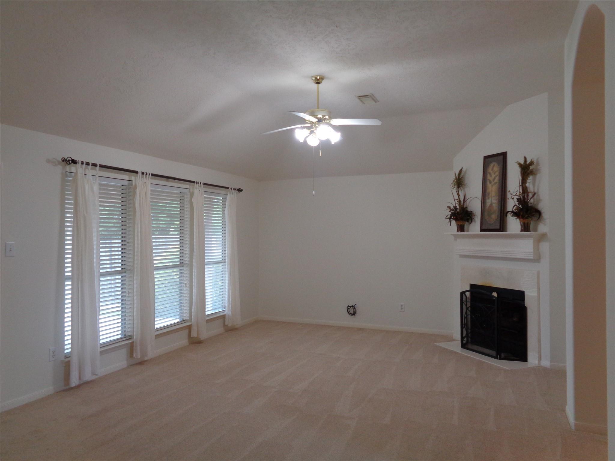Image 2: Family Room