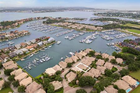 316 Harborside Circle