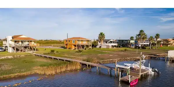Image 3: Pier and walkway were reconstructed in 2024