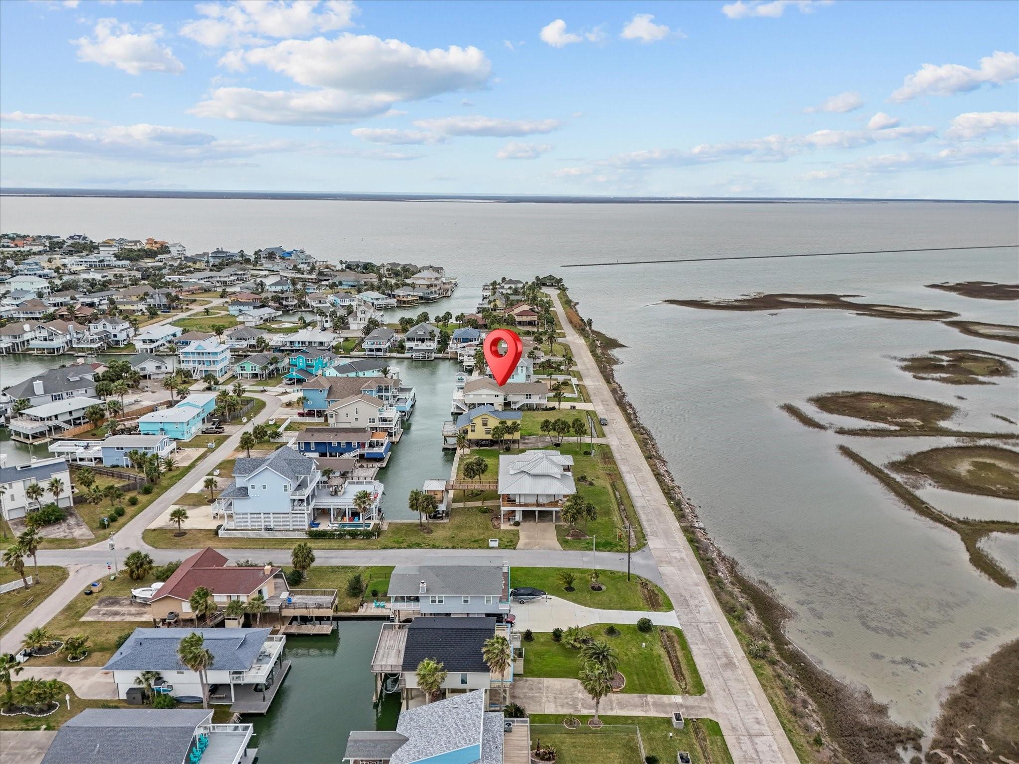 Image 4: Ideal Location close to bird watching and fishing