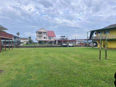 000 Jolly Boat Lane