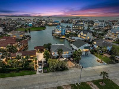 1435 Tiki Drive