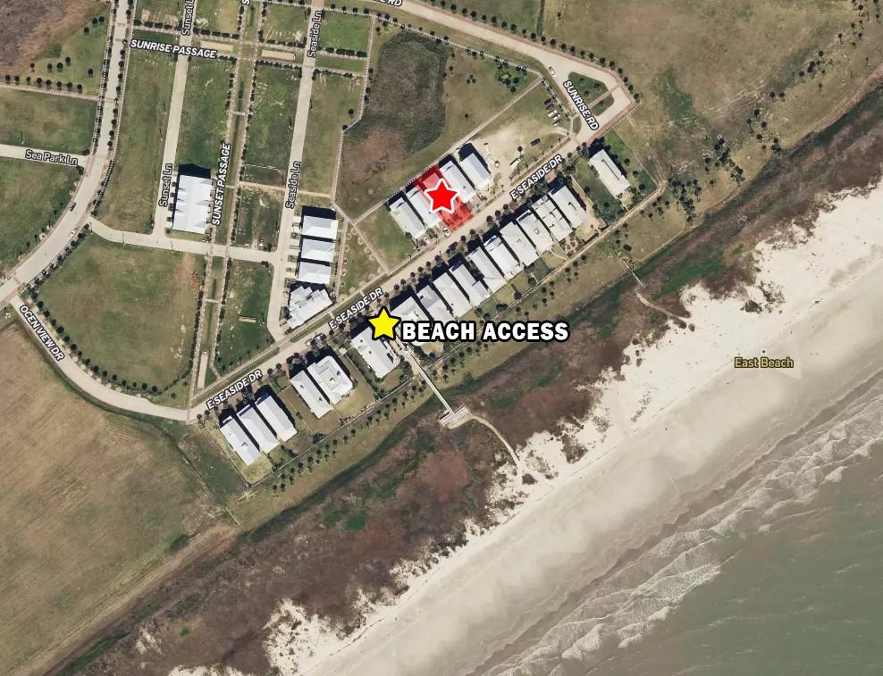 Image 4: Prime coastal location just steps from East Beach,