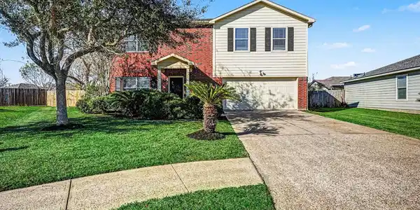 9116 Dolphin Circle