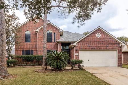 126 Crescent Bay Drive
