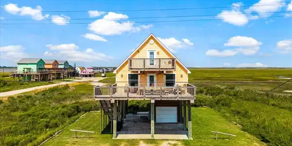 2301 Blue Water Highway