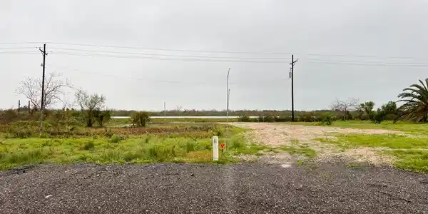 1112 Highway 87