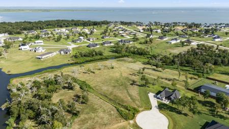 5326 Pineloch Bayou Drive