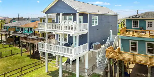 312 Seabean Street