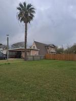 806 W 804 West Monroe Avenue
