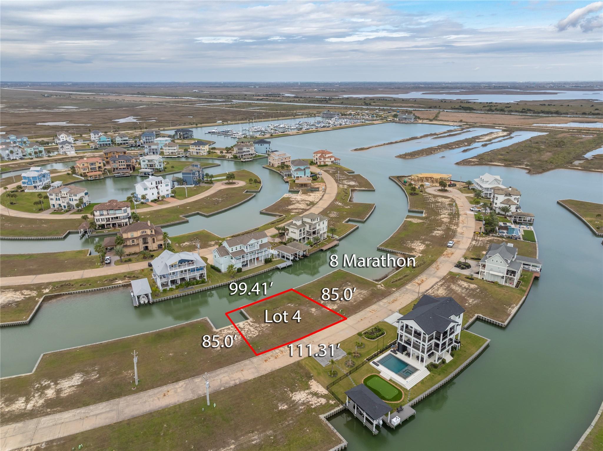 Image 2: boat slip will accommodate a 30' boathouse