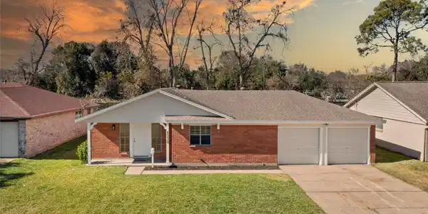 5330 Royal Oak Drive