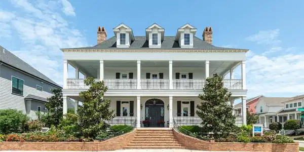 7 Caroline Street