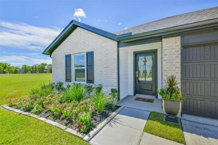 3213 Fig Tree LN