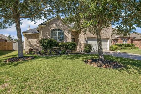 810 Hallmark Oak Street