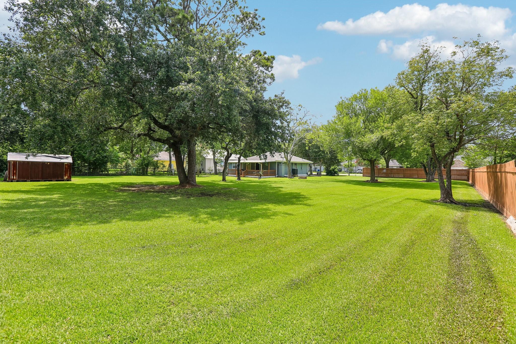 Image 3: View of entire lot
