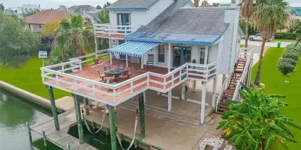 1426 Tiki Drive
