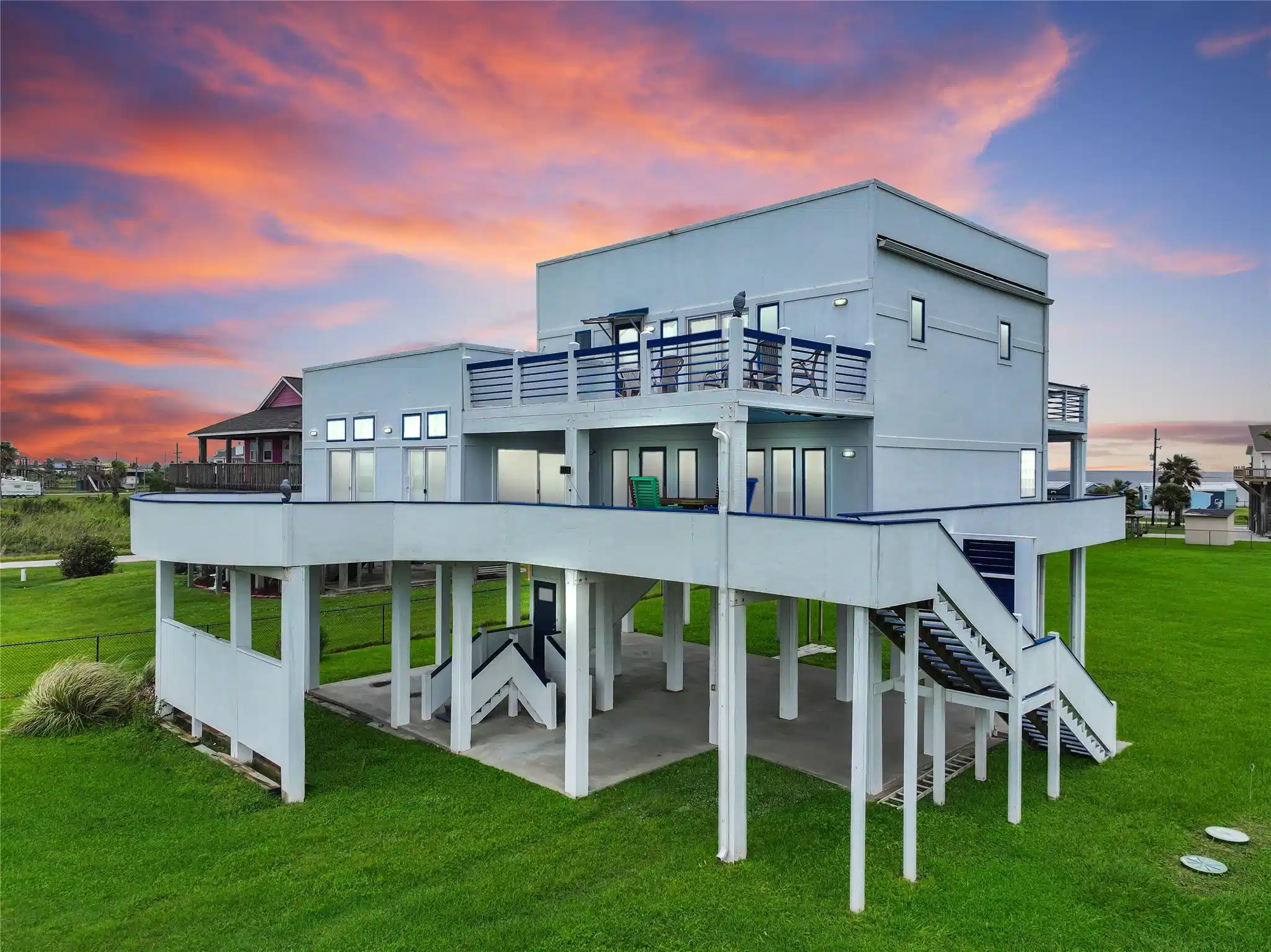 Image 1: Front of house facing the highway.