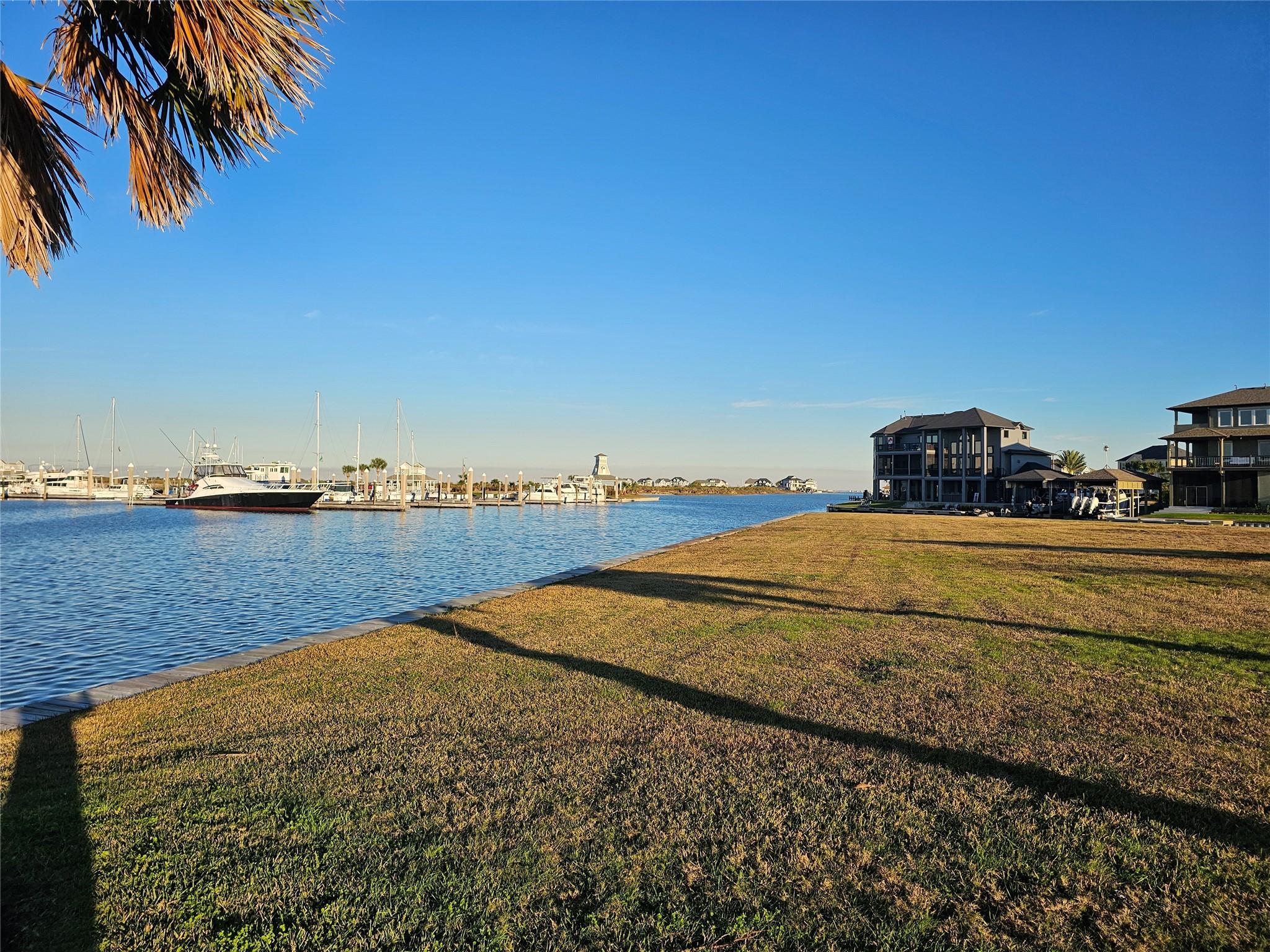 Image 4: Marina view 1
