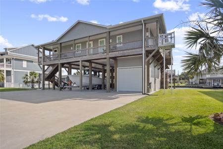 1175 Lagoon Drive