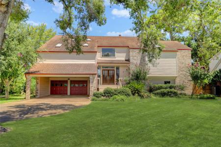 3027 Bayou Drive