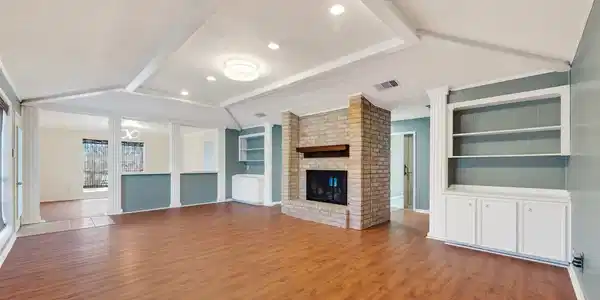1002 Parkstead Drive