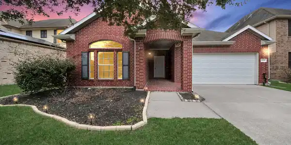 2534 Pelican Drive