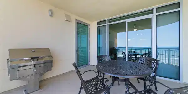 Image 4: Relax in your private balcony with table and chair