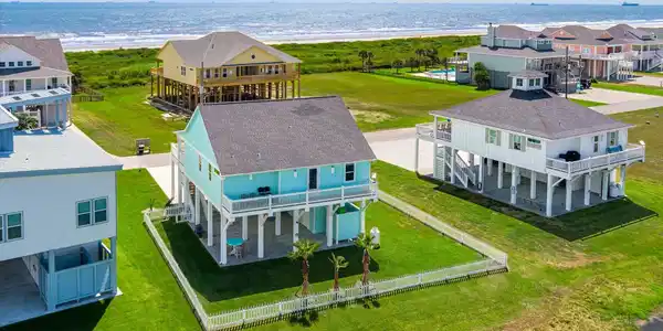 3837 Biscayne Beach Road