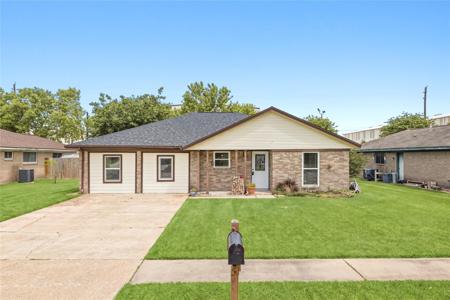11715 Alamo Drive